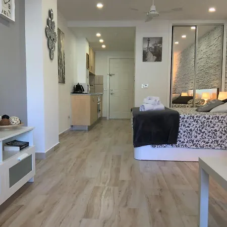 Boutique Apartment *
